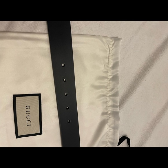 Like new Gucci Belt size 85 - Picture 3 of 8